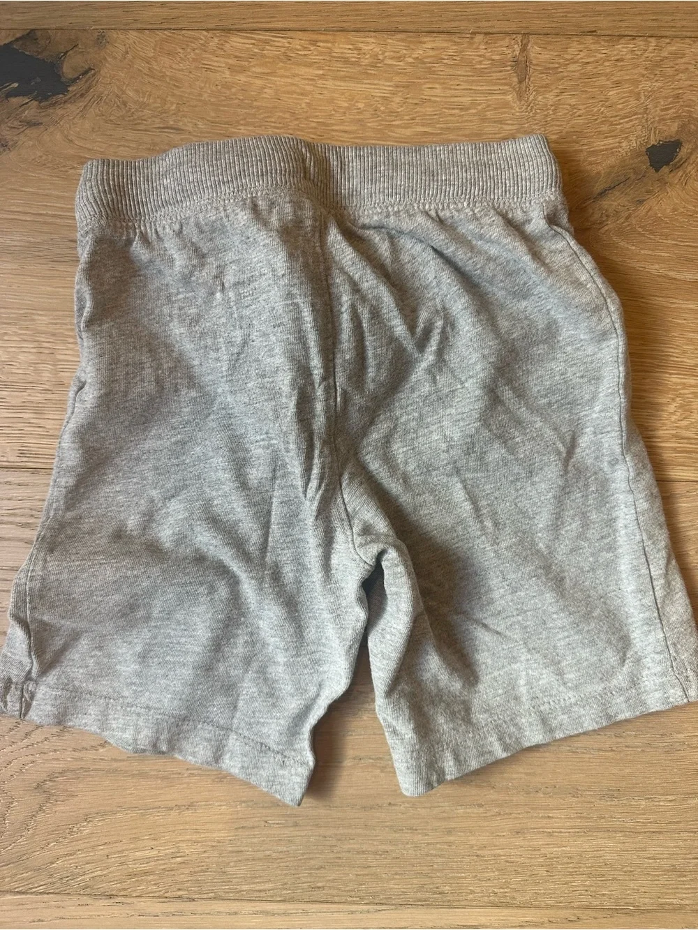 Old Navy Light Gray Knit Drawstring Athletic Shorts 4T